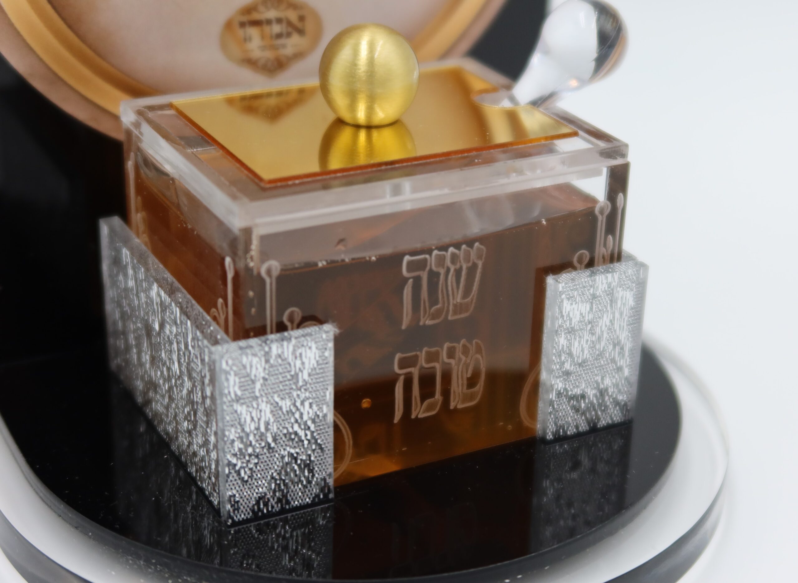 סטנד-4